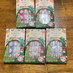 Press on Nails Girls Party Day Daughter Sleepover Makeover