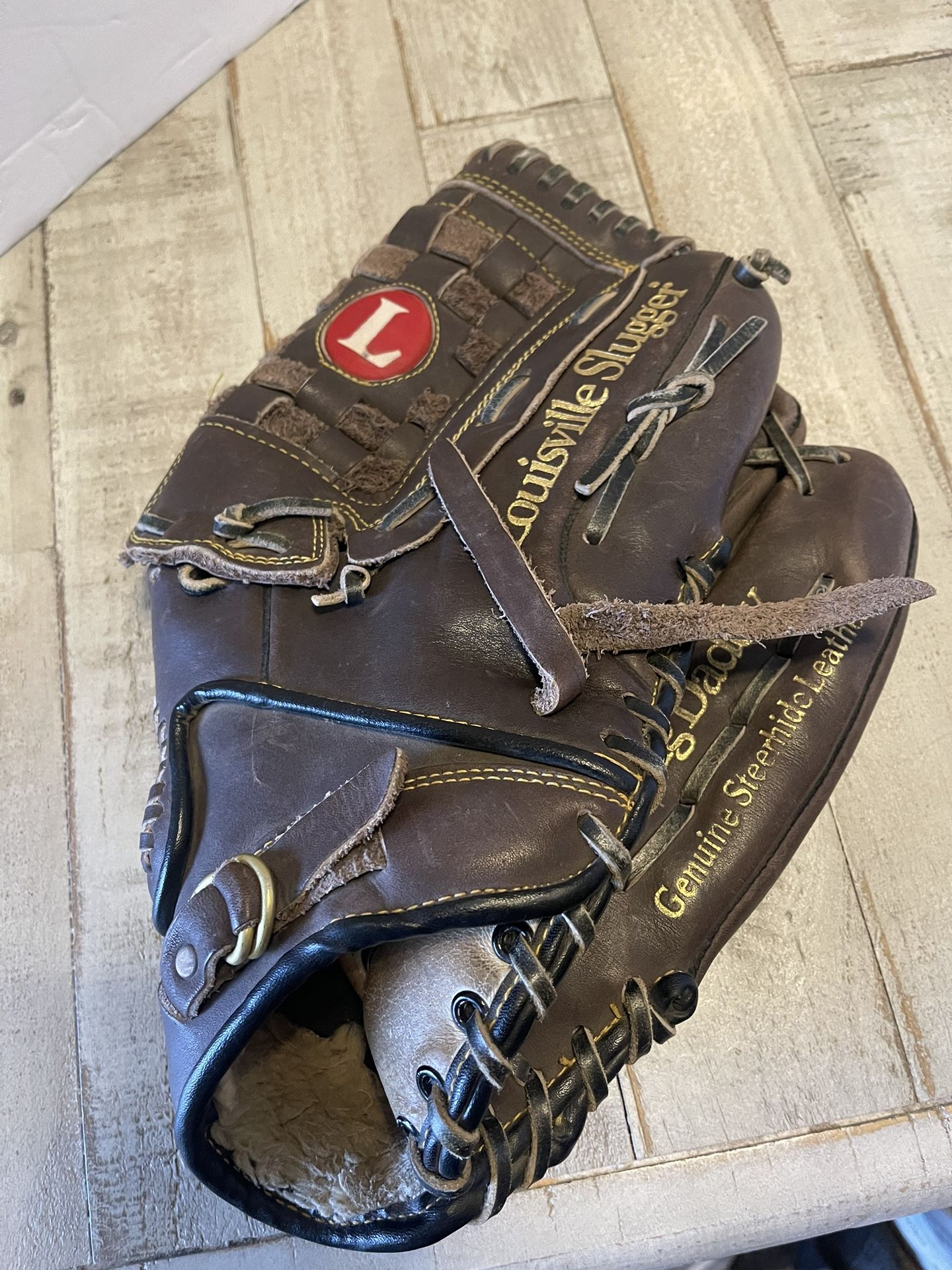 Louisville Slugger LPS10 RHT Baseball Glove Big Daddy Mitt 13" Player Series B3
