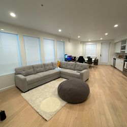 Living Spaces Six Seat Grey Sectional