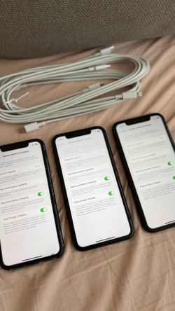3 Apple iPhone XR Unlocked 64GB