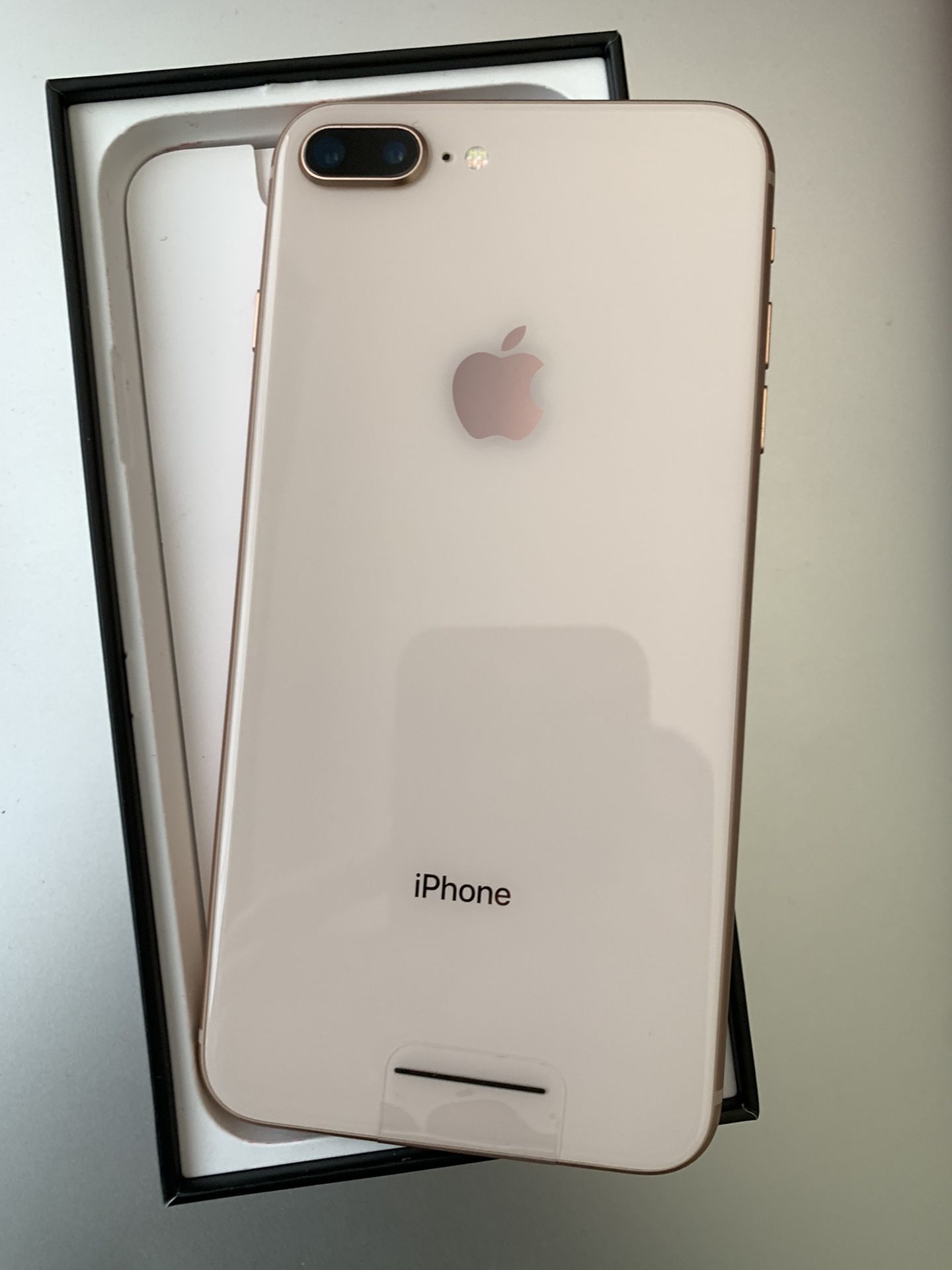 Iphone 8+ Plus 64GB GOLD ANY CARRIER