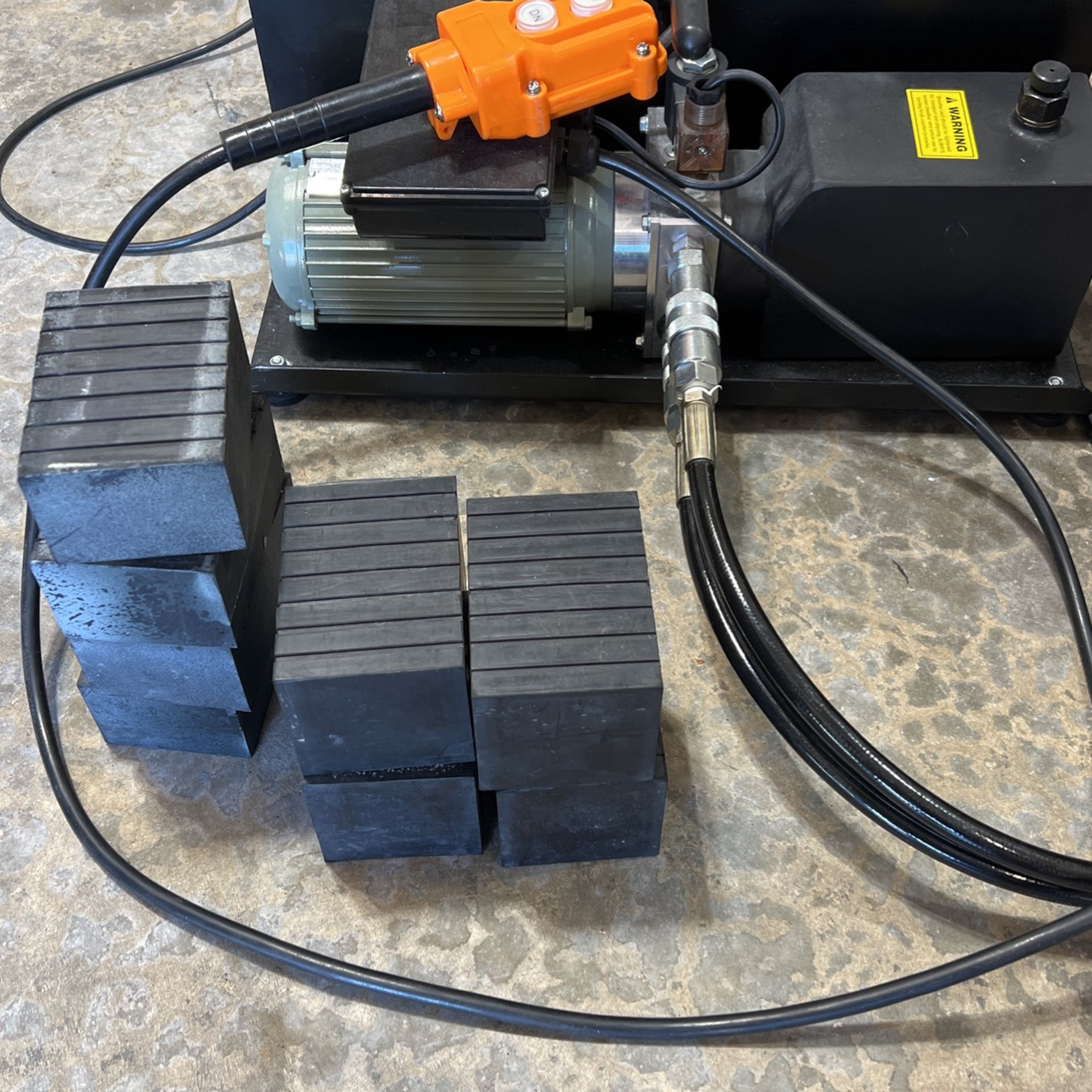 Quick Jack 5000SLX for Sale in Orting, WA OfferUp