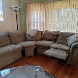 Four piece sectional couch
