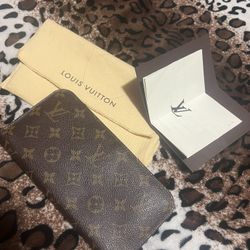 AUTHENTIC. Louis Vuitton Insolite  Wallet 