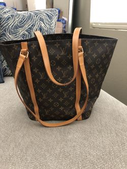 Authentic Like New Louis Vuitton Tote