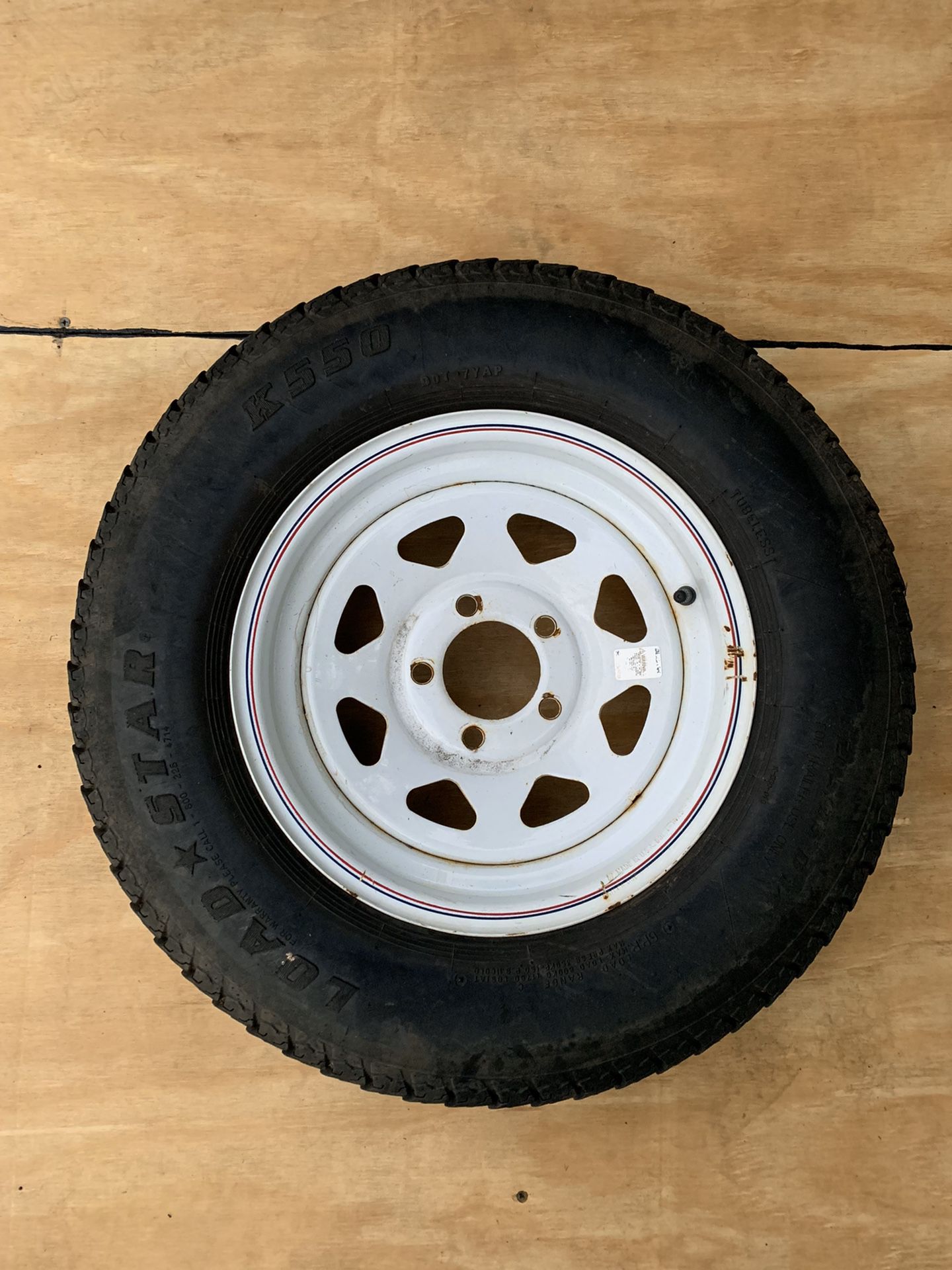 14” 5 lug trailer wheel tire