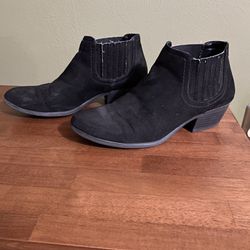 Women’s American Eagle Ankle Boots
