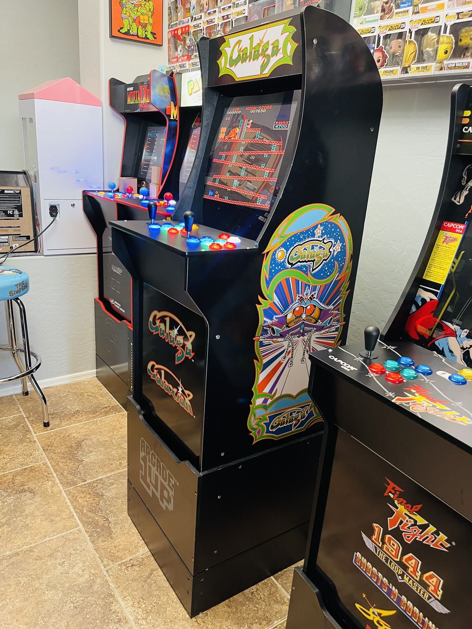 Arcade With Over 15,000 Games