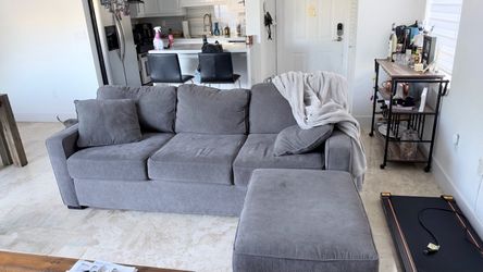 Gray Fabric Sectional Sofa with Ottoman