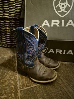 Kids Cowboy Boots 9.5c