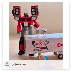 Transformers Toys / Collectible/ Collection Toys 