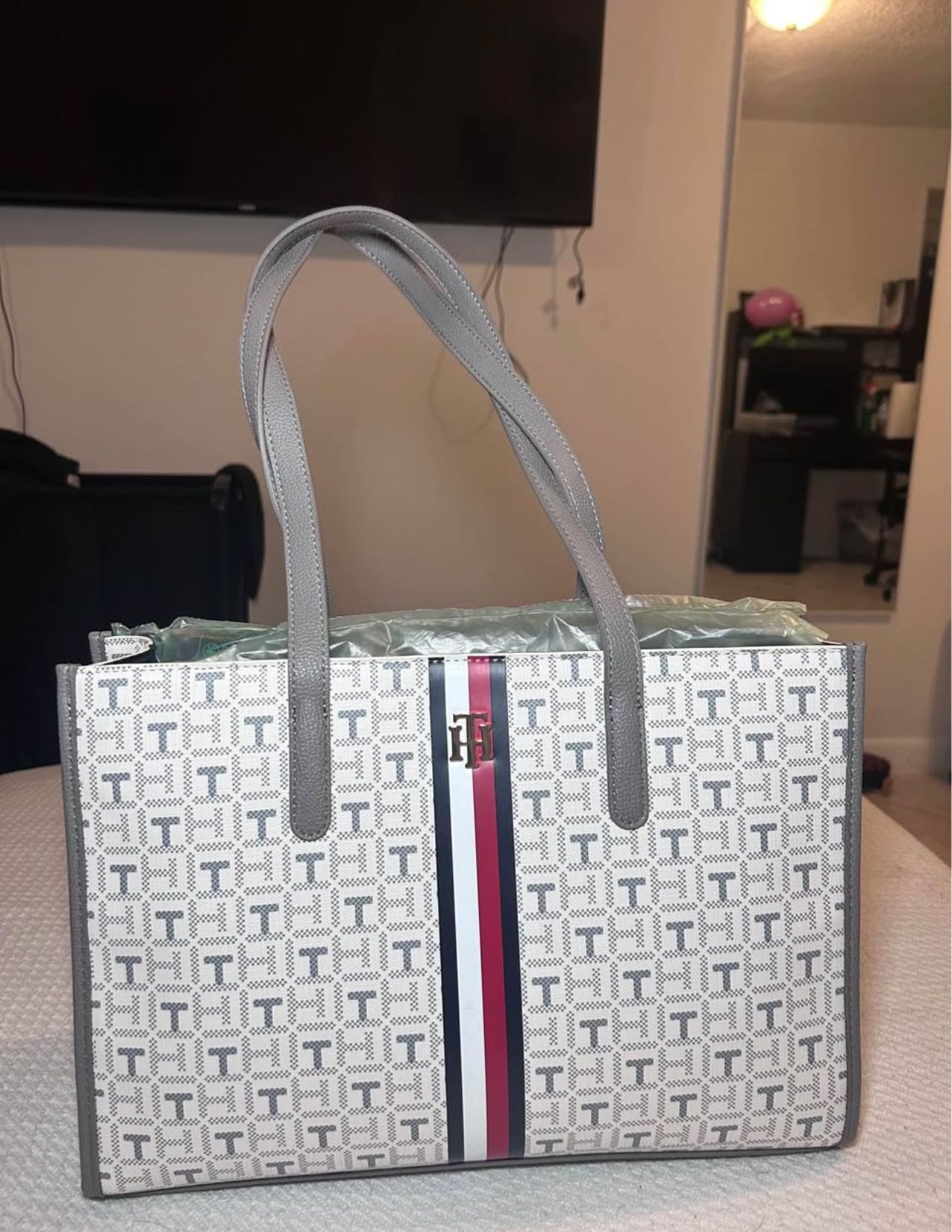 TOMMY HILFIGER PURSE