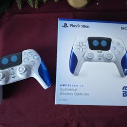 Astros Bot PS5 DualSense Wireless Limited Edition Controller