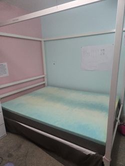 Canopy Bed