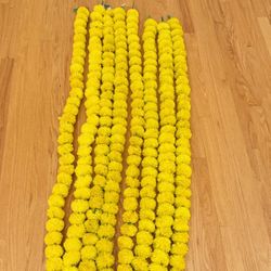 Yellow Marigold Garlands For Sale 