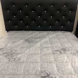 NEW Full Size Bed With New Mattress And Boxspring Included 