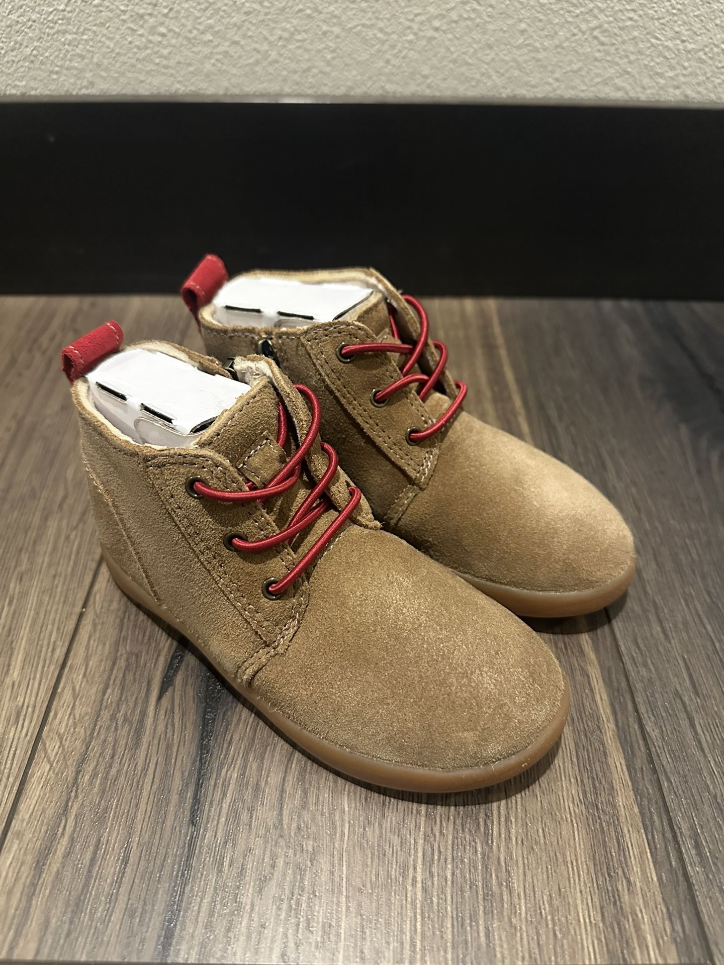 UGG Chukka Boot Kids NEW