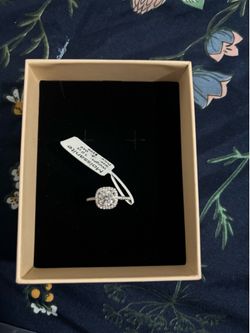 Moissanite 💍 Ring