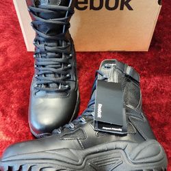 NIB Reebok Response RB - R8875