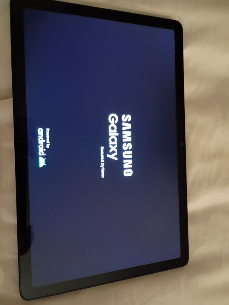 Samsung Galaxy A9+ Tablet