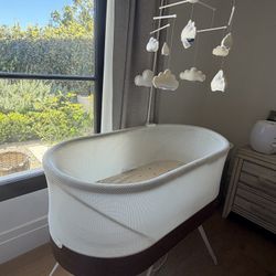 Snoo Bassinet