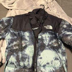 North Face Puffer Jacket large