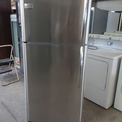 Refrigerator Frigidaire Everything Is And Good Working Condition 3 Months Warranty Delivery And Install 