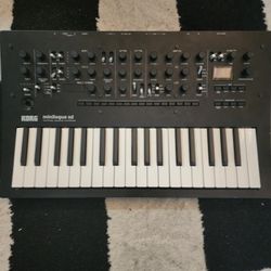 Korg Minilogue XD Synth Keyboard 