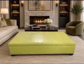 Modern, Spacious Ottoman!
