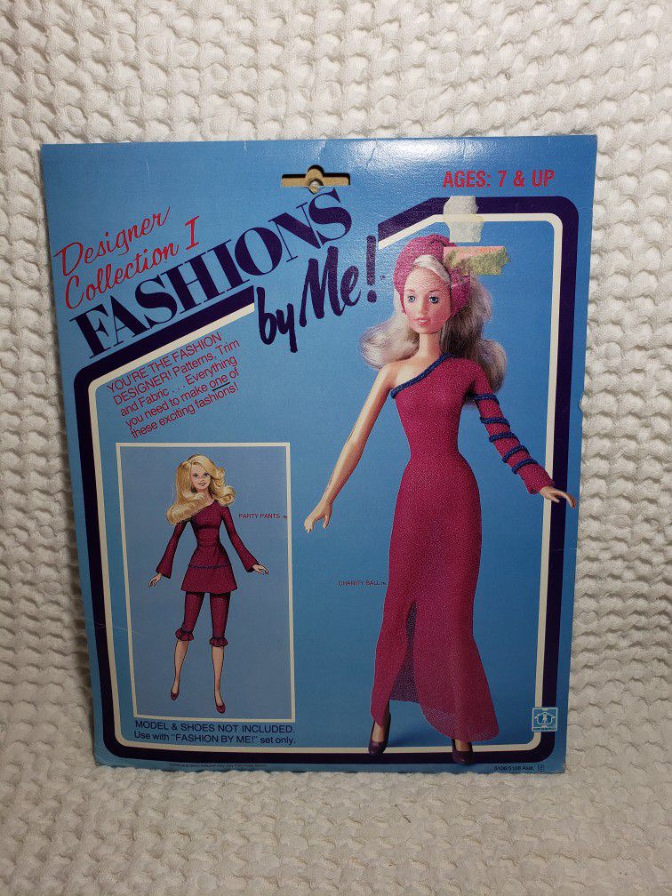 Hasbro fashion by me collection l make out fits without sewing. Includes everything you need. Smoke free home. 