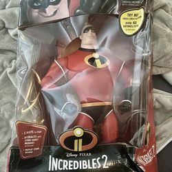 Mr. Incredible 13" Talking/ Works ! /Damaged Box!  💁🏻‍♂️