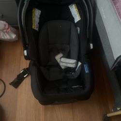 Baby Car Seat / Stroller 