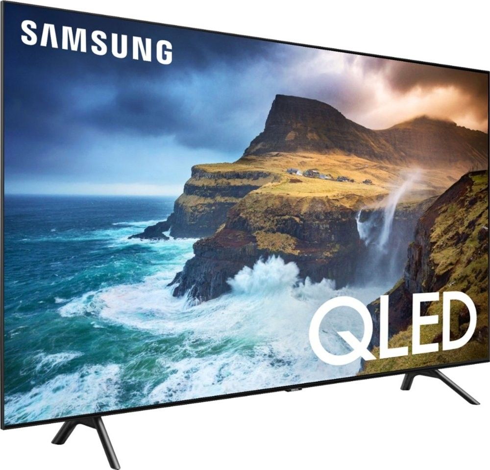 TV Samsung 82", Q70R, 4k, Dynamic Cristal Color, 240 Hz, HDR, Bixby, Excellent