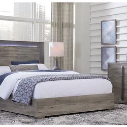 King Bedroom Set: High Glass Grey Grain Finish