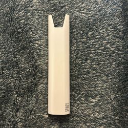 WHITE STIIIZY BATTERY