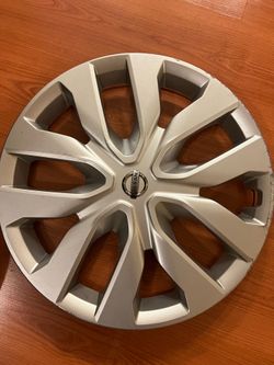OEM Nissan Kicks 16" Wheel Cover/Hubcap