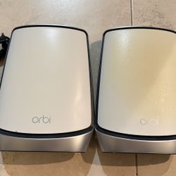 Netgear Orbi Whole Home Mesh WiFi 6 Router And Satellite (RBR850 and RBS850), Like New, Work Great, Reset, Ready For Setup Tri-band WiFi 6 Technology: