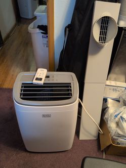 Black and Decker portable air conditioner unit