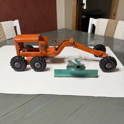 Vintage Structo Toys Road Grader - Freeport, Illinois, USA