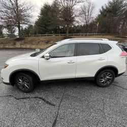 Used 2016 Nissan Rogue SL