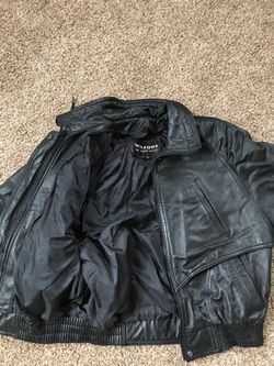 WILSONS leather expects jacket!