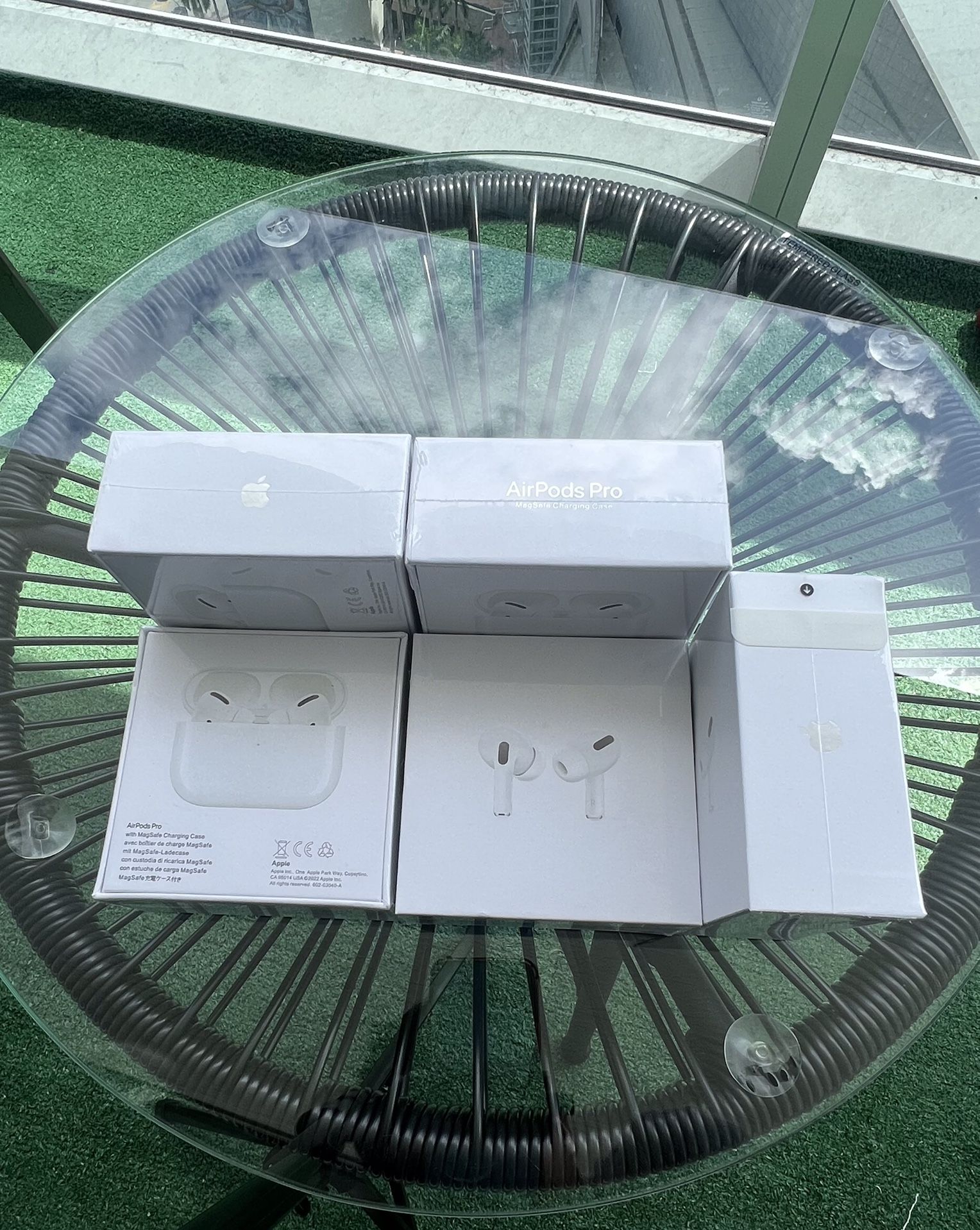 AirPods new sealed (AirPods Pro gen 1, Pro gen 2, gen and