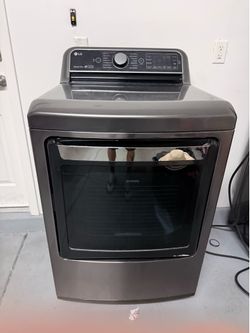 LG Black Stainless Washer & Gas Dryer Set