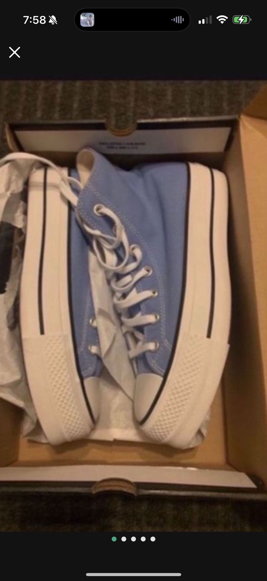 NIB WOMENS SIZE 8 CONVERSE SHOES BLUE