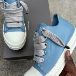 Rickyyyy Having All Sizes