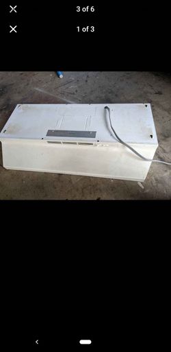 One Over Cooking Range Hood Good Condition Works Great 