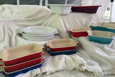 MOVING TONIGHT EVERYTHING MUST GO Heavy Ceramic Baking Dishes Set
