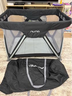 Nuna travel bassinet