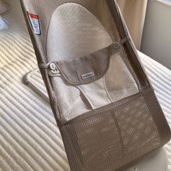 BabyBjörn Bouncer Balance Soft, Light Grey Frame, Mesh, Gray Beige/White