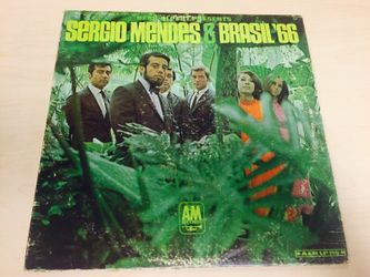 SERGIO MENDES :& BRAZIL '66 : HERB ALPERT PRESENTS (LP116) A&M- DG- LP
